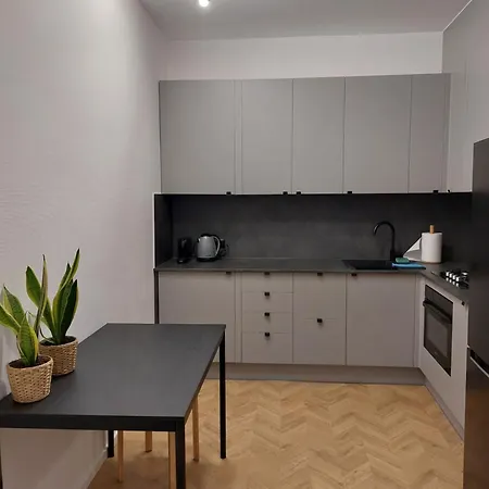 Apartment Pistachio Old Town *